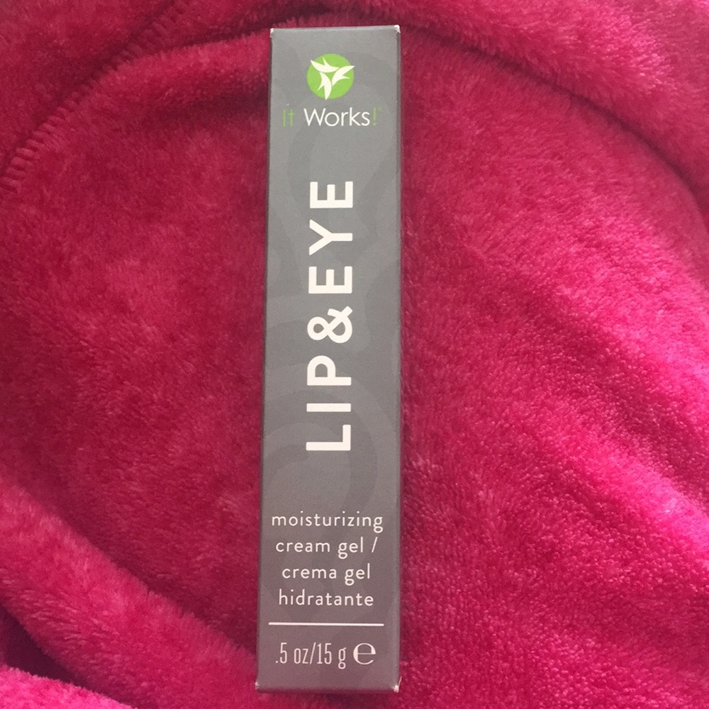 It Works Lip and Eye cream